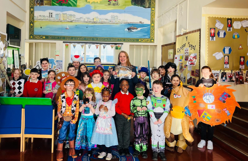 I visited Ysgol Gynradd in Beaumaris for World Book Day 